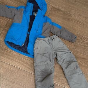 Land’s End Kids Blue and Gray Ski Winter Jacket with Pants Set